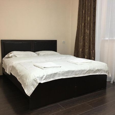 Adi Hotel 比什凯克 外观 照片