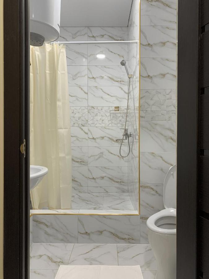 Adi Hotel 比什凯克 外观 照片