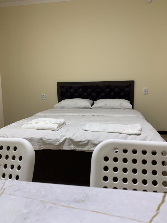 Adi Hotel 比什凯克 外观 照片